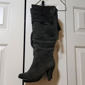 Naughty Monkey Grey 7.5 boots